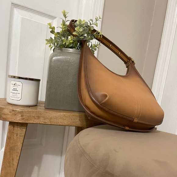 Coach Ergo Shoulder Bag - Picture 14 of 15